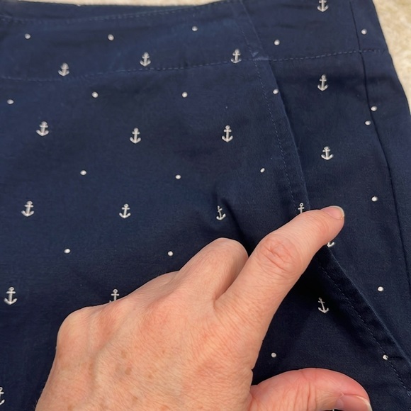 Nautica Signature Embroidered Shorts – Navy Blue | Women’s Size 10 - Picture 10 of 15